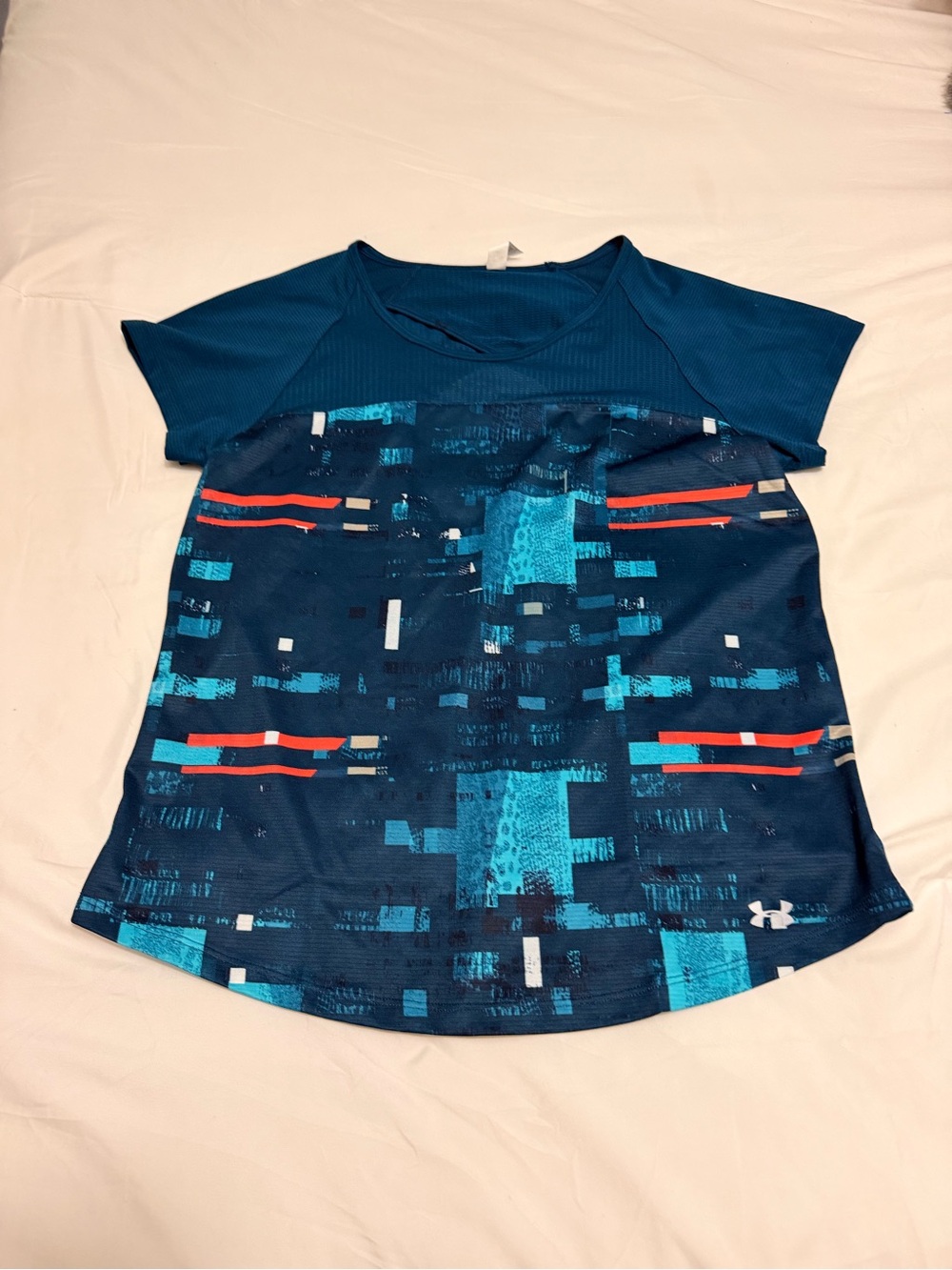 Under Armour Girls' Navy & Teal Graphic Athletic Tee with Red Accents size M